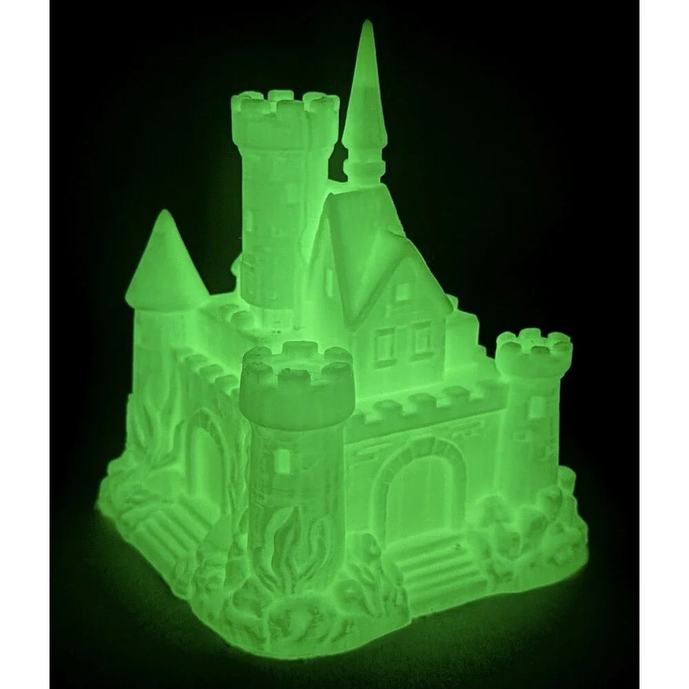 Sea Monkey Glow In The Dark 5” Castle Toy